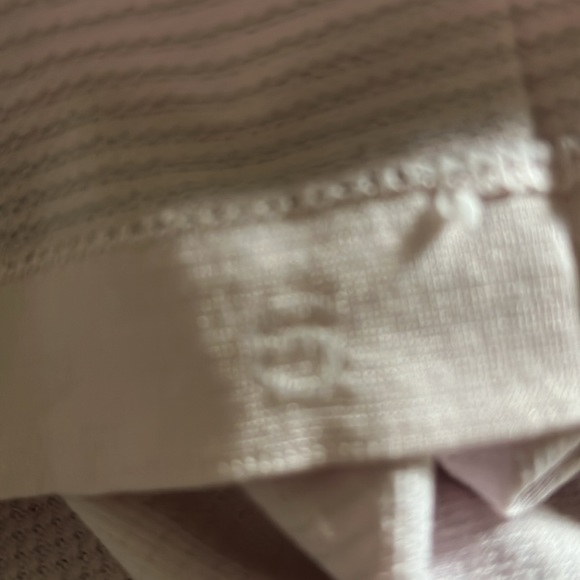 EUC Lululemon Swiftly Tech Long Sleeve Crew. Size 6.  Color: Blissful Pink. - Picture 4 of 4